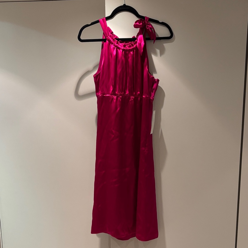 Ann Taylor Bright Fuchsia Satin Halter Knee Length Cocktail Dress Sz 8 BNIB